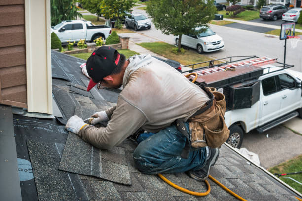 Professional Gutter Installation technician working in Fairplay, GA